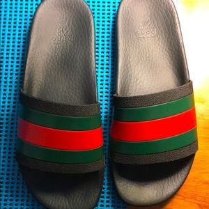 Authentic GUCCI sandal slides.